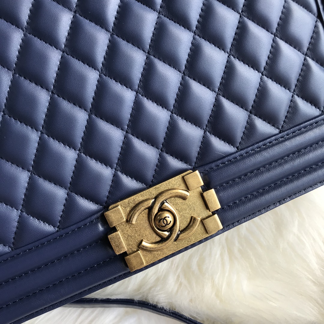 Lambskin Large Boy Handbag Flap Bag A92193 Dark Blue/Gold